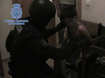 policia-infancia-1